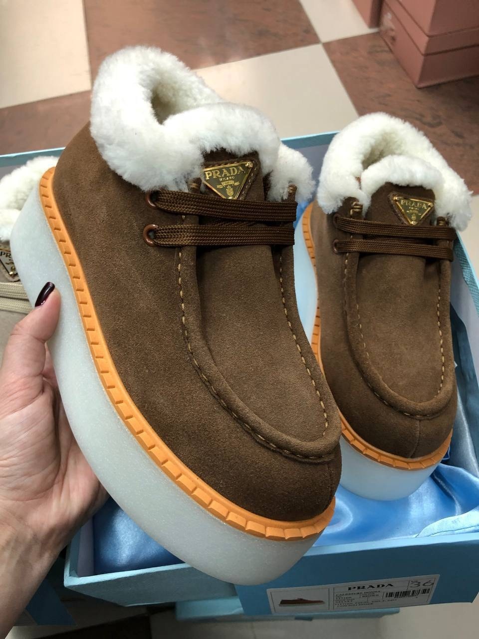 ,ботинки прада женские,ботинки прада,зимняя  женская,женская