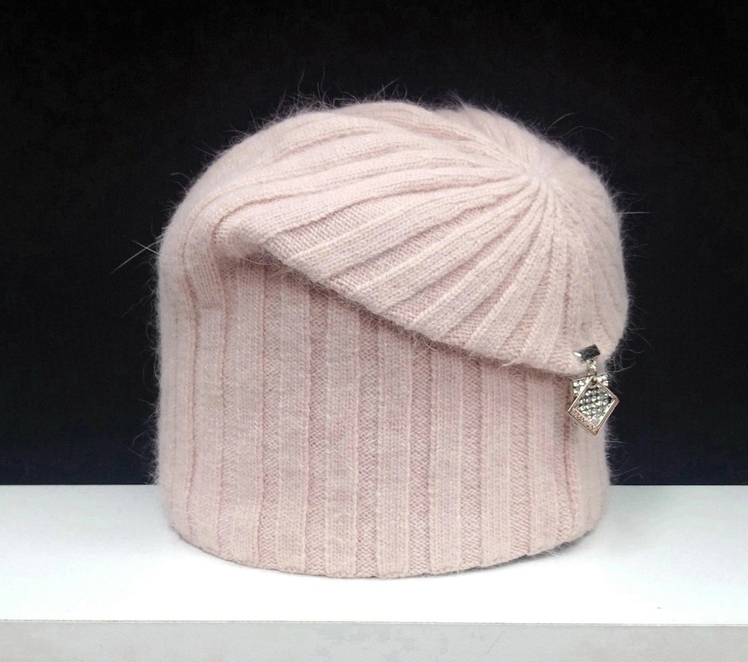 женская шапка,шапка ангора,шапка женская вязаная,женская шапка из ангоры,шапка для женщин ангора