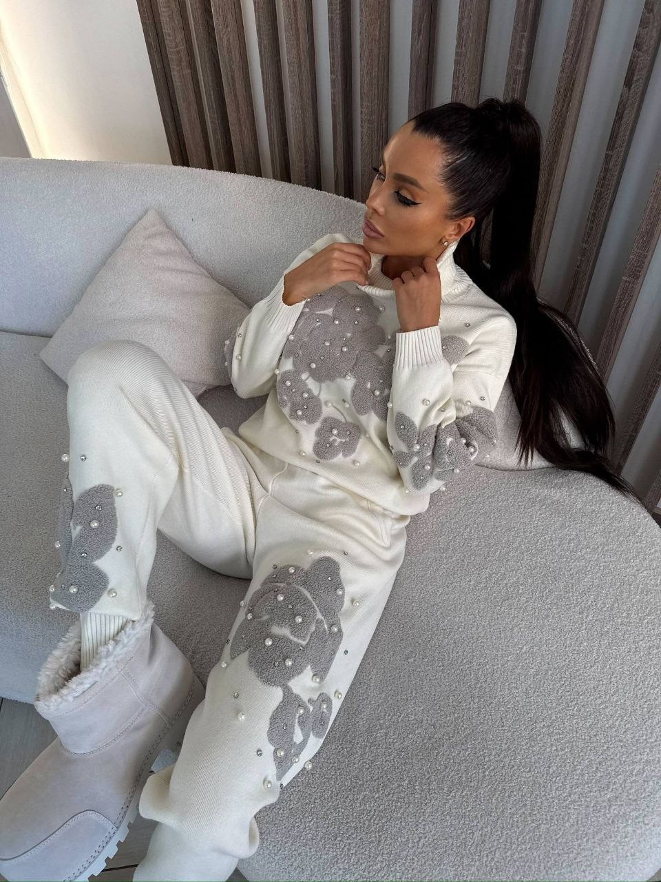 трикотажный костюм женский,трикотажные костюмы,белый трикотажный костюм,вязаный костюм,костюм женский вязаный