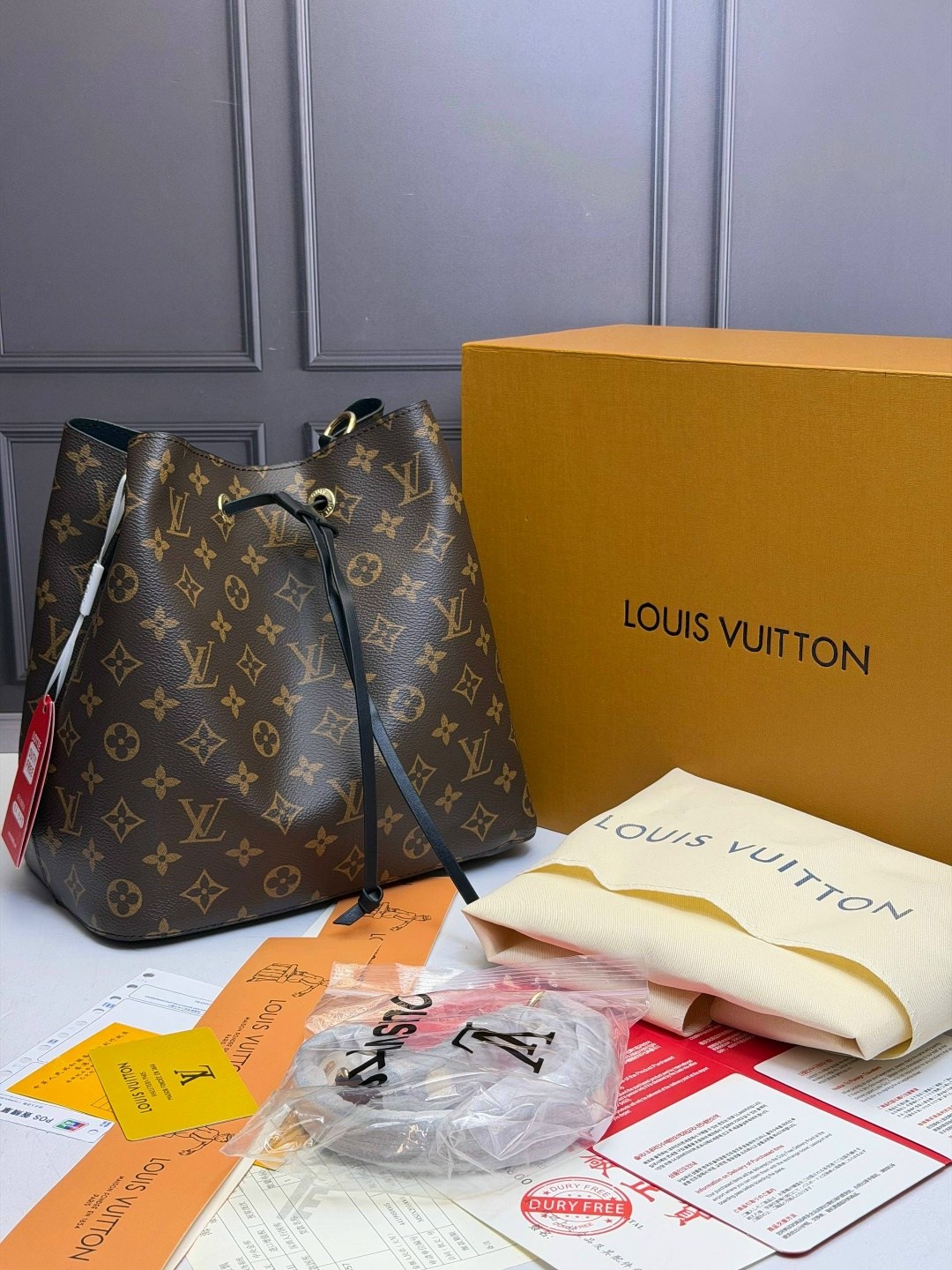louis vuitton сумка женская,louis vuitton сумка,кожаная сумка louis vuitton,шопер коричневый в клетку женский louis vuitton сумка большая,louis vuitton сумка на плечо