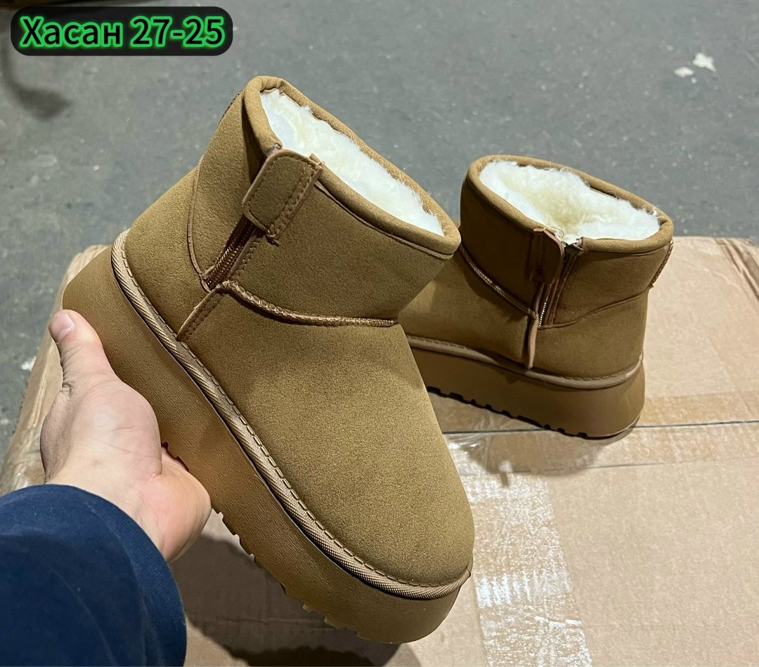 зимние женские короткие плюшевые теплые зимние ботинки,женская зимняя ,угги женские зимние,угги женские,