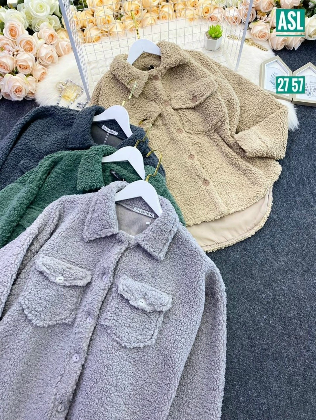 пальто барашек,куртка стильная,демисезонная куртка,куртка барашек,кофта теплая