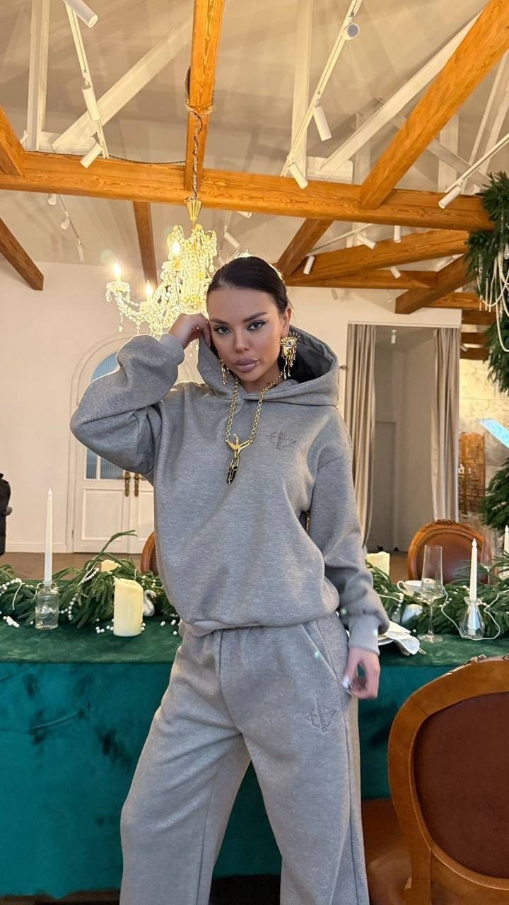 костюм спортивный,спортивный костюм женский,костюм на флисе,женский спортивный костюм на флисе,женский костюм