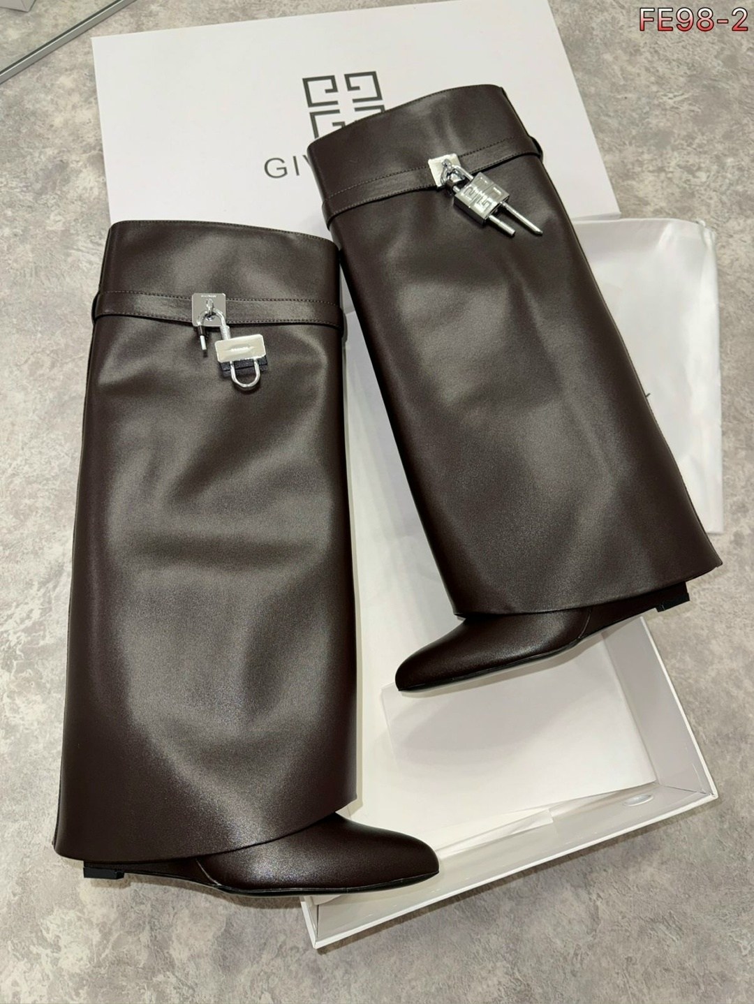 сапоги givenchy,живанши сапоги,кожаные сапоги givenchy,женские сапоги givenchy кожаные черные,дживанши сапоги