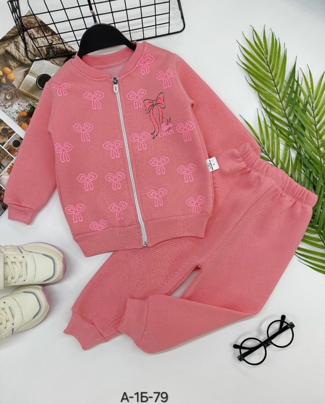 трикотажные костюмы,комплект костюм,костюмы детские,костюм на флисе,костюмы спортивные для девочки