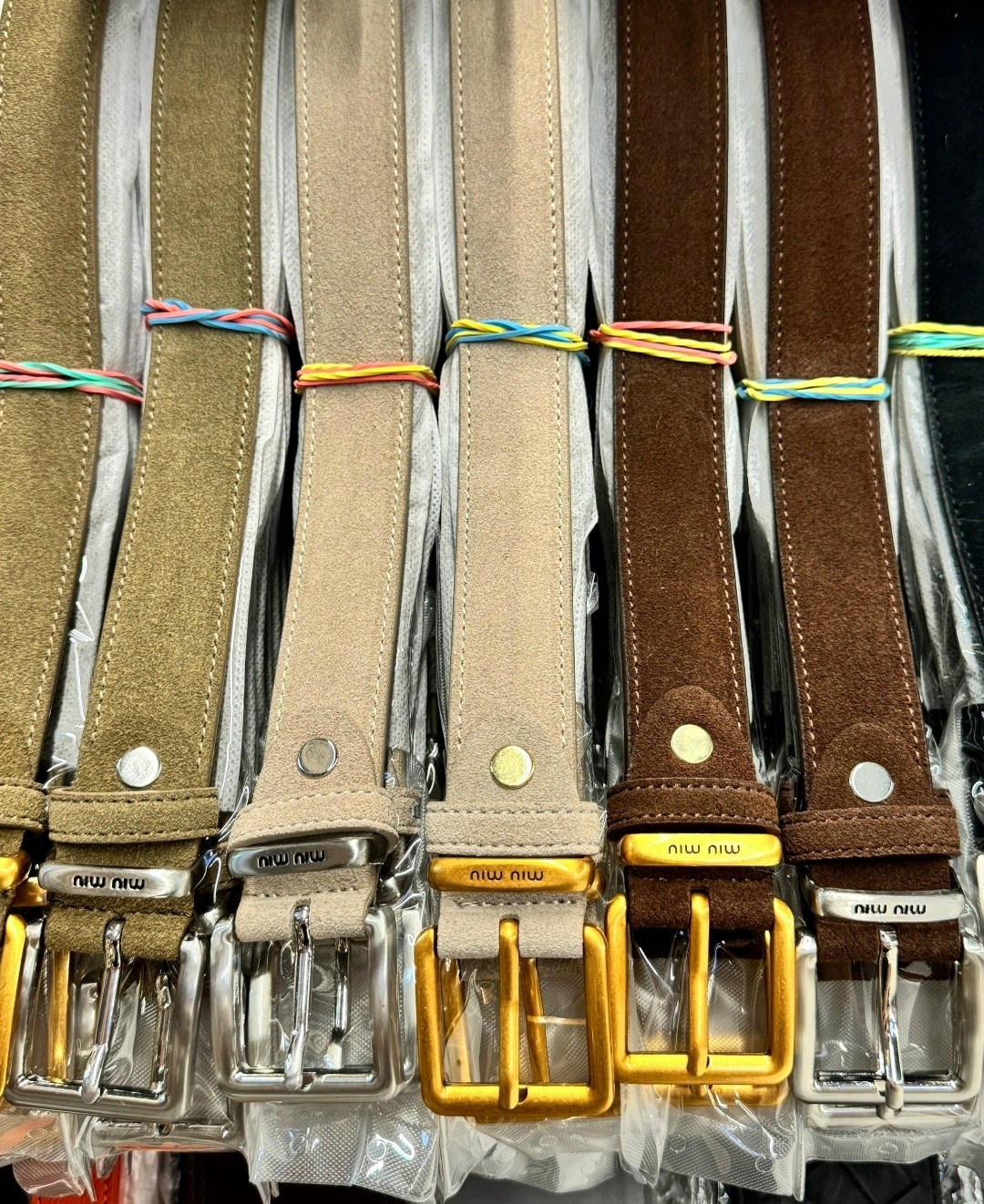 ремень из натуральной замши,ремень замшевый,ремень из натуральной кожа,женский кожаный ремень,женские ремни