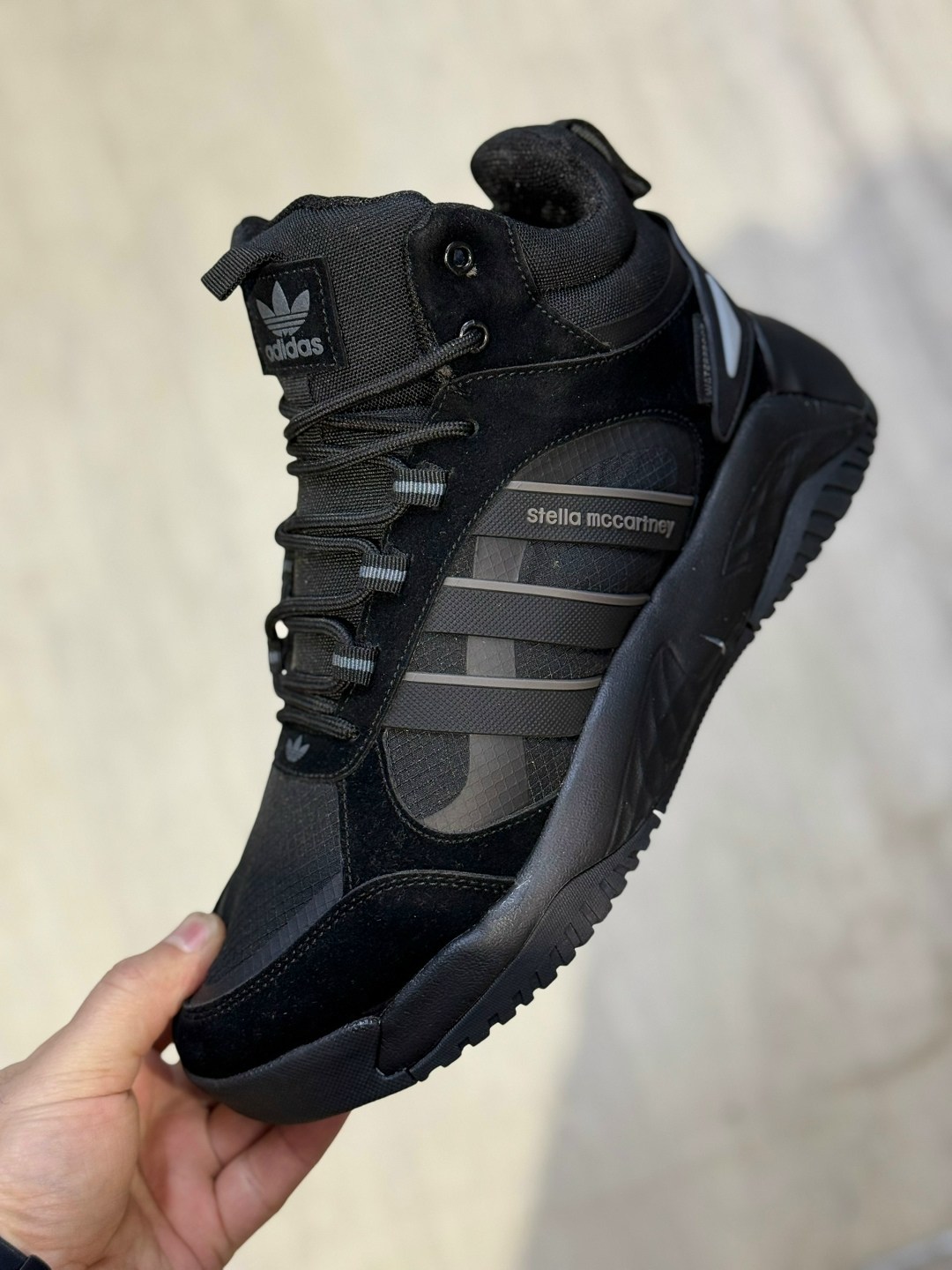 зимние кроссовки adidas,кроссовки мужские зимние adidas gore tex,adidas мужские кроссовки,кроссовки adidas,зимние кроссовки adidas f/1.3 le