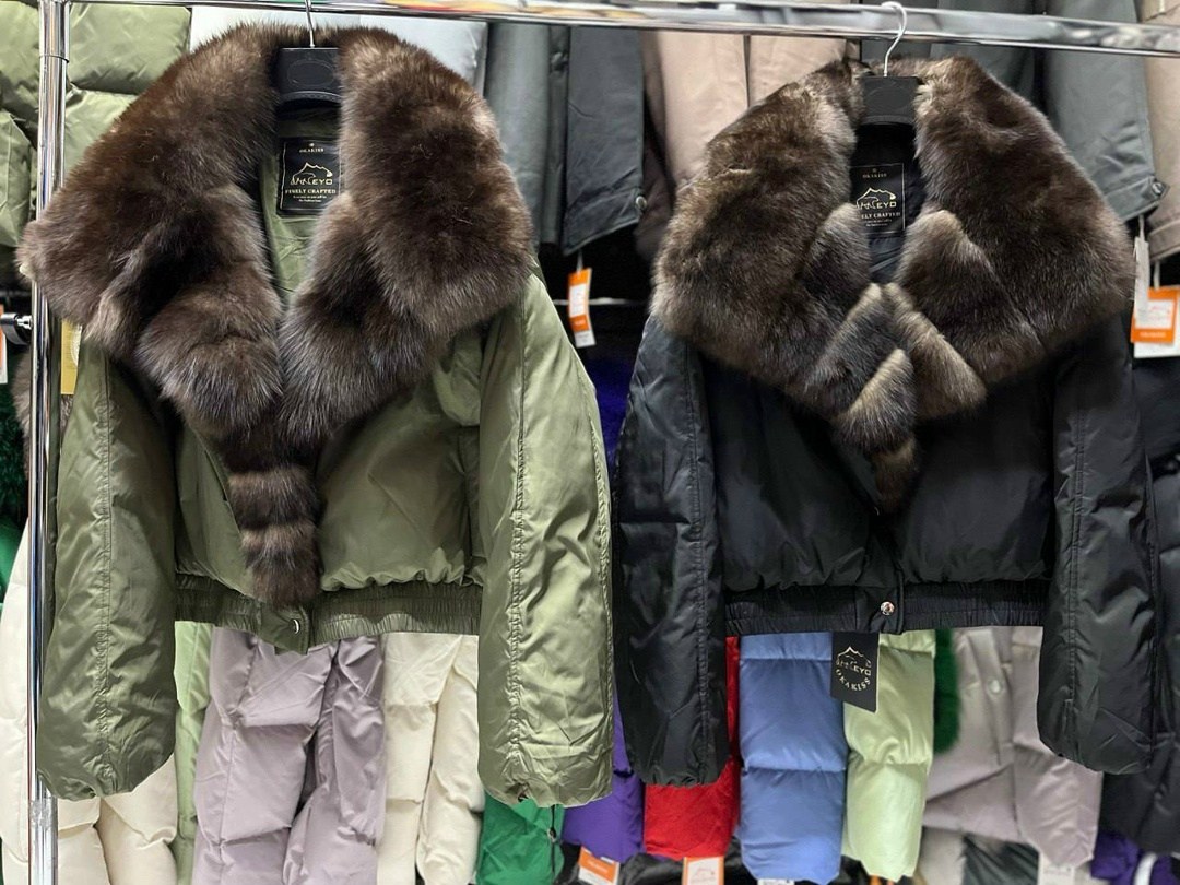 пуховик женский с натуральным мехом,куртка-бомбер с натуральным мехом песца,пуховик с натуральным мехом,пуховик короткий,женский пуховик