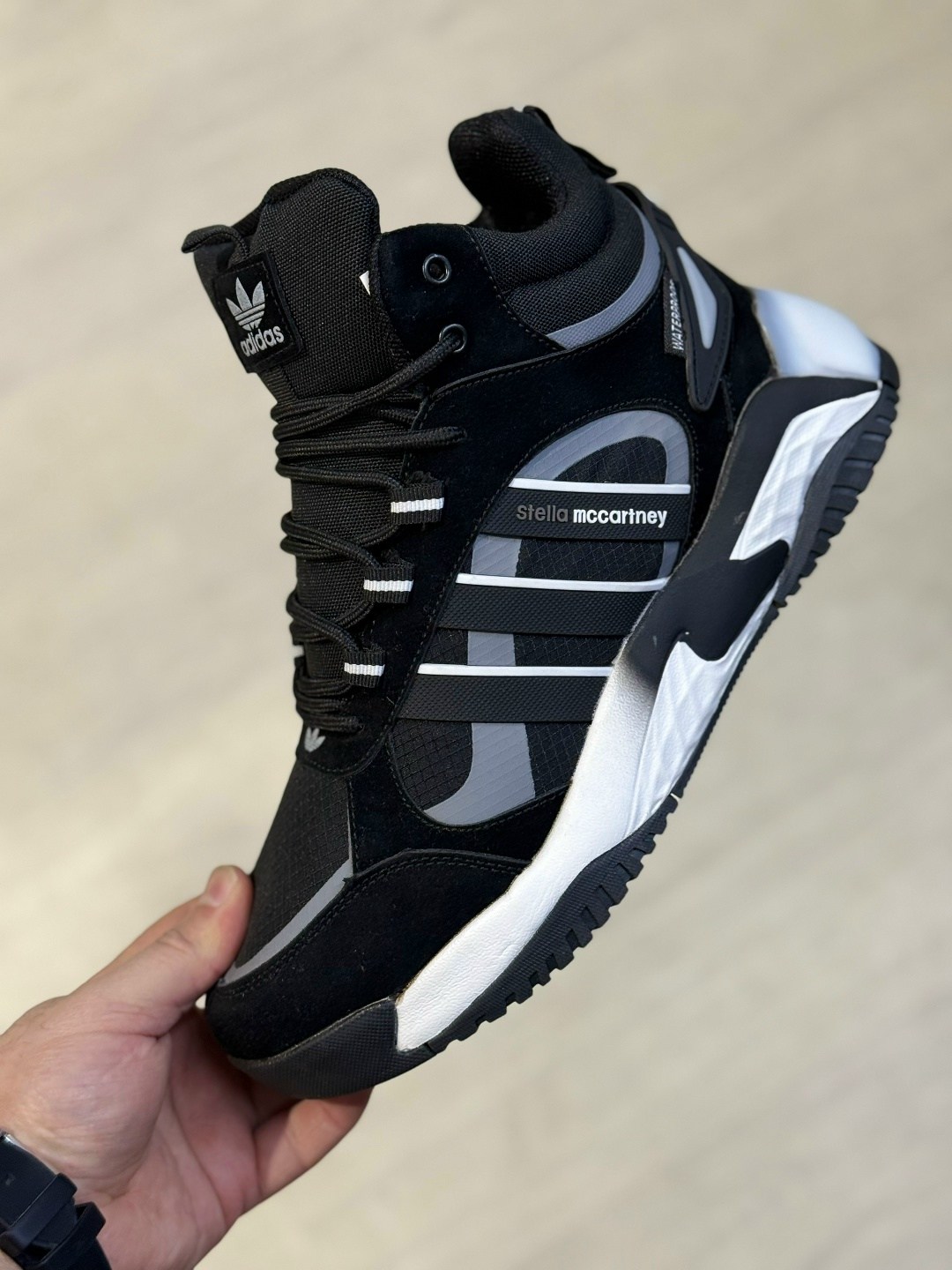 мужские зимние кроссовки adidas,зимние кроссовки adidas,зимние кроссовки с мехом adidas niteball hi,зимние кроссовки adidas niteball hi,мужские кроссовки adidas