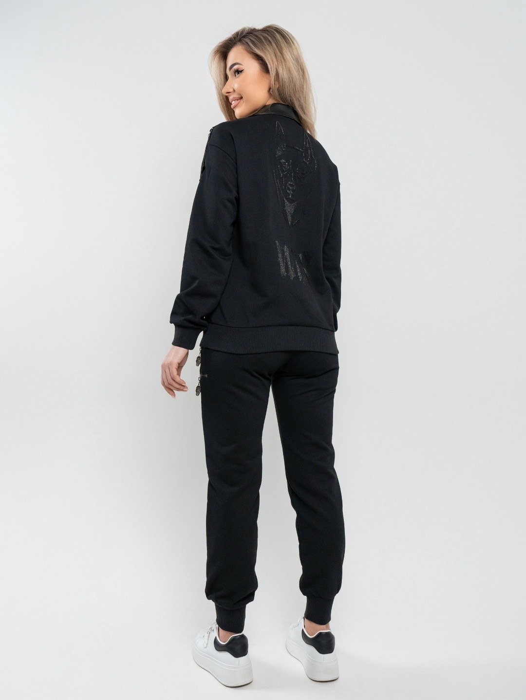 костюмы спортивные женские,спортивные костюм,костюм черный,костюм спорт шик,костюмы комплекты