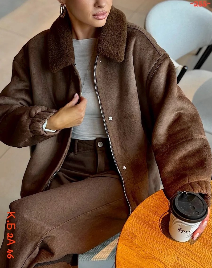 бомбер укороченный оверсайз замшевая куртка рабочего тренд saint shine,дубленка зимняя оверсайз gossipgirl,куртка бомбер замшевая оверсайз lofus,куртка оверсайз замшевая,куртка бомбер