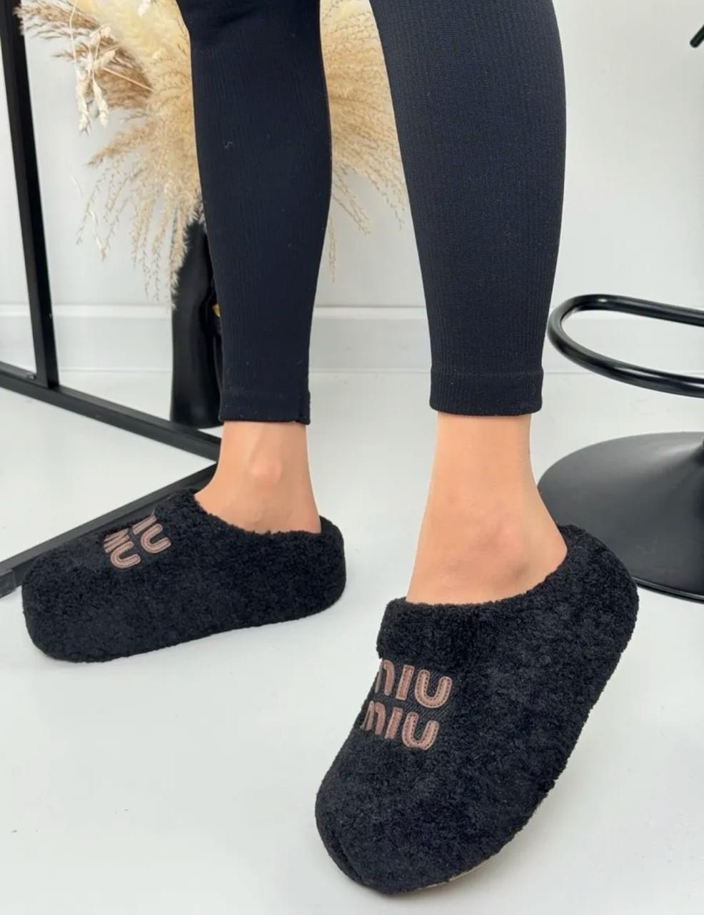 тапочки женские,,женские домашние тапочки,модные тапочки,тапочки домашние