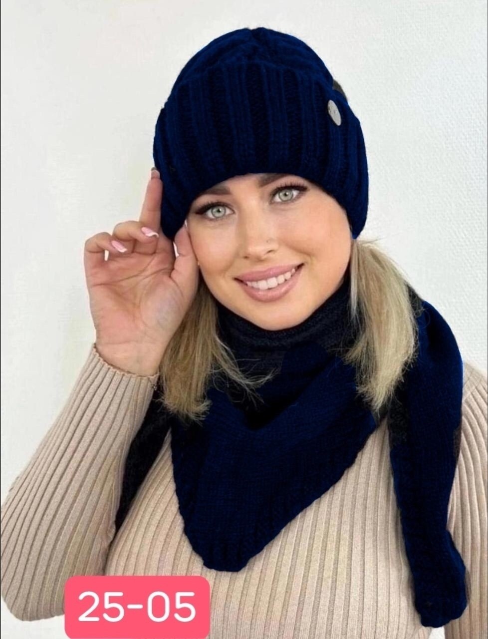 женская вязаная шапка,комплект шапка и шарф,комплект шапки,шапка женская,комплект женский шапка