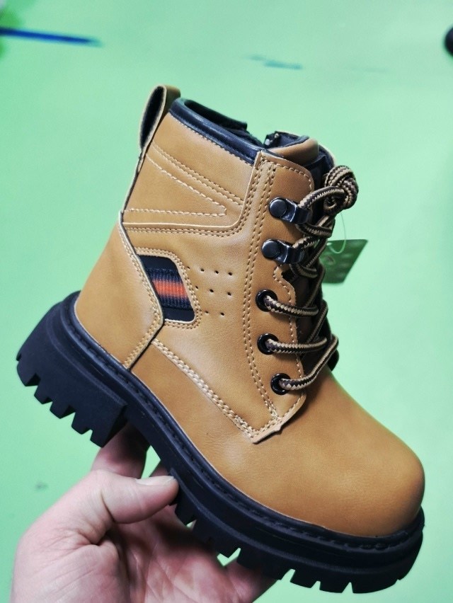 ,ботинки,детские ботинки,ботинки мальчикам,детская