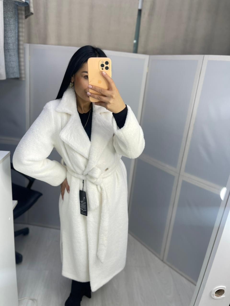 женская шуба,белая шуба,шуба,искусственная шуба,шубка