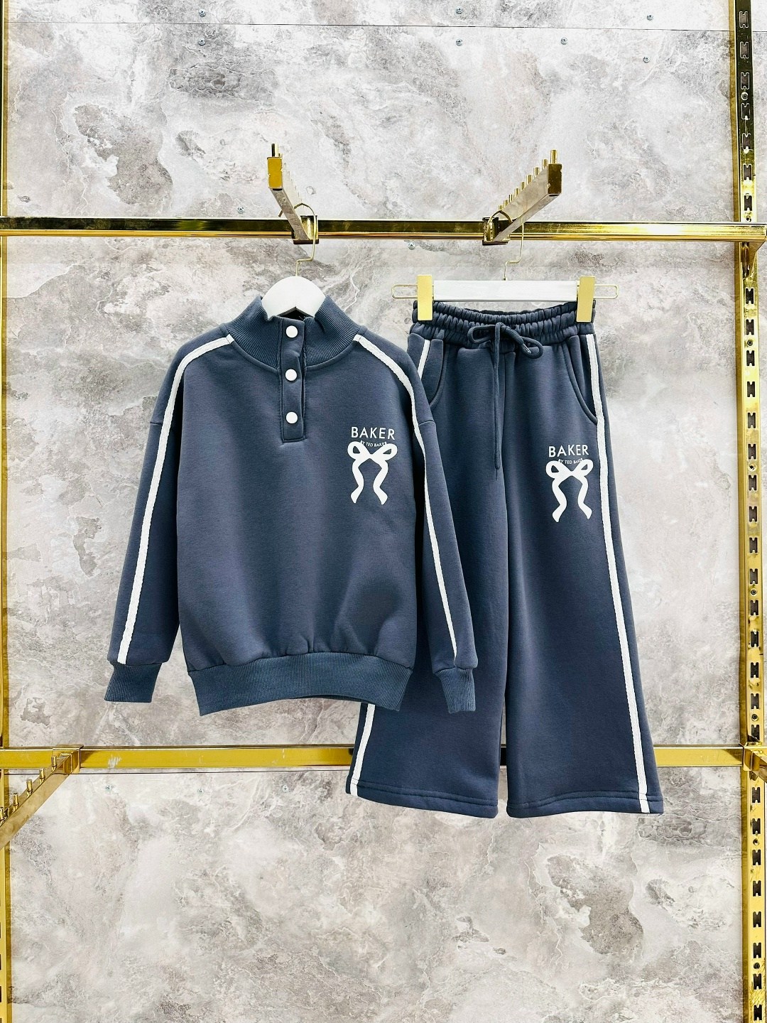 спортивные костюмы для девочек,спортивные костюм,детский спортивный костюм для девочек,спортивный костюм подростковый,спортивные костюмы для подростков