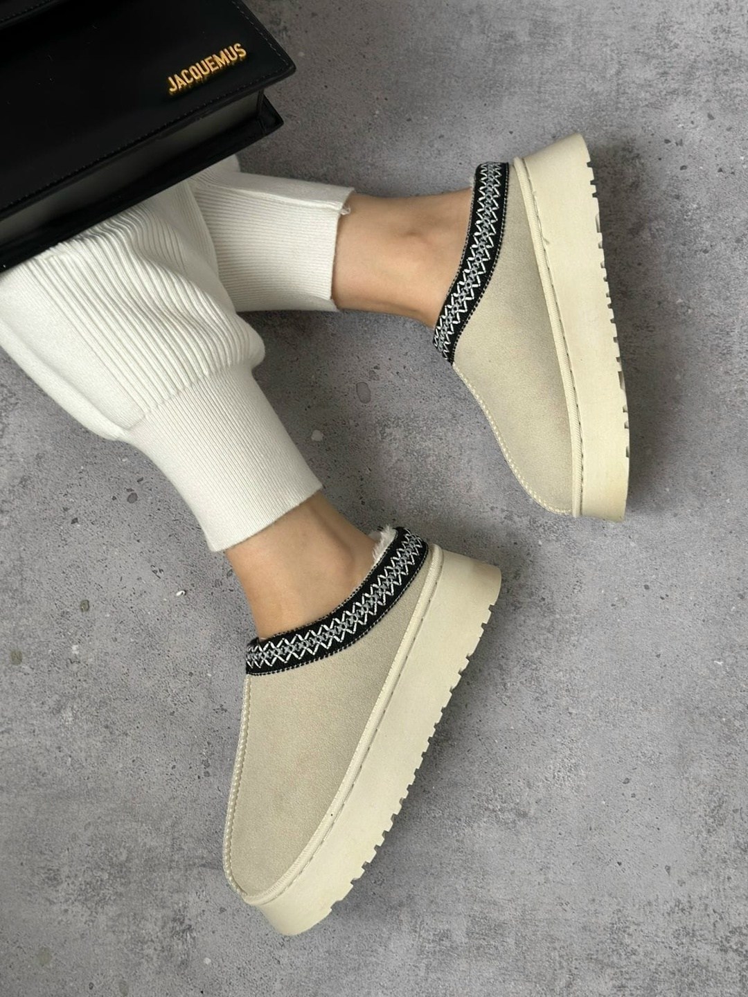 угги короткие мини на толстой подошве ugg fayz shoes,женские угги,,угги,угги женские короткие на платформе мюли зимние автоледи olypoly