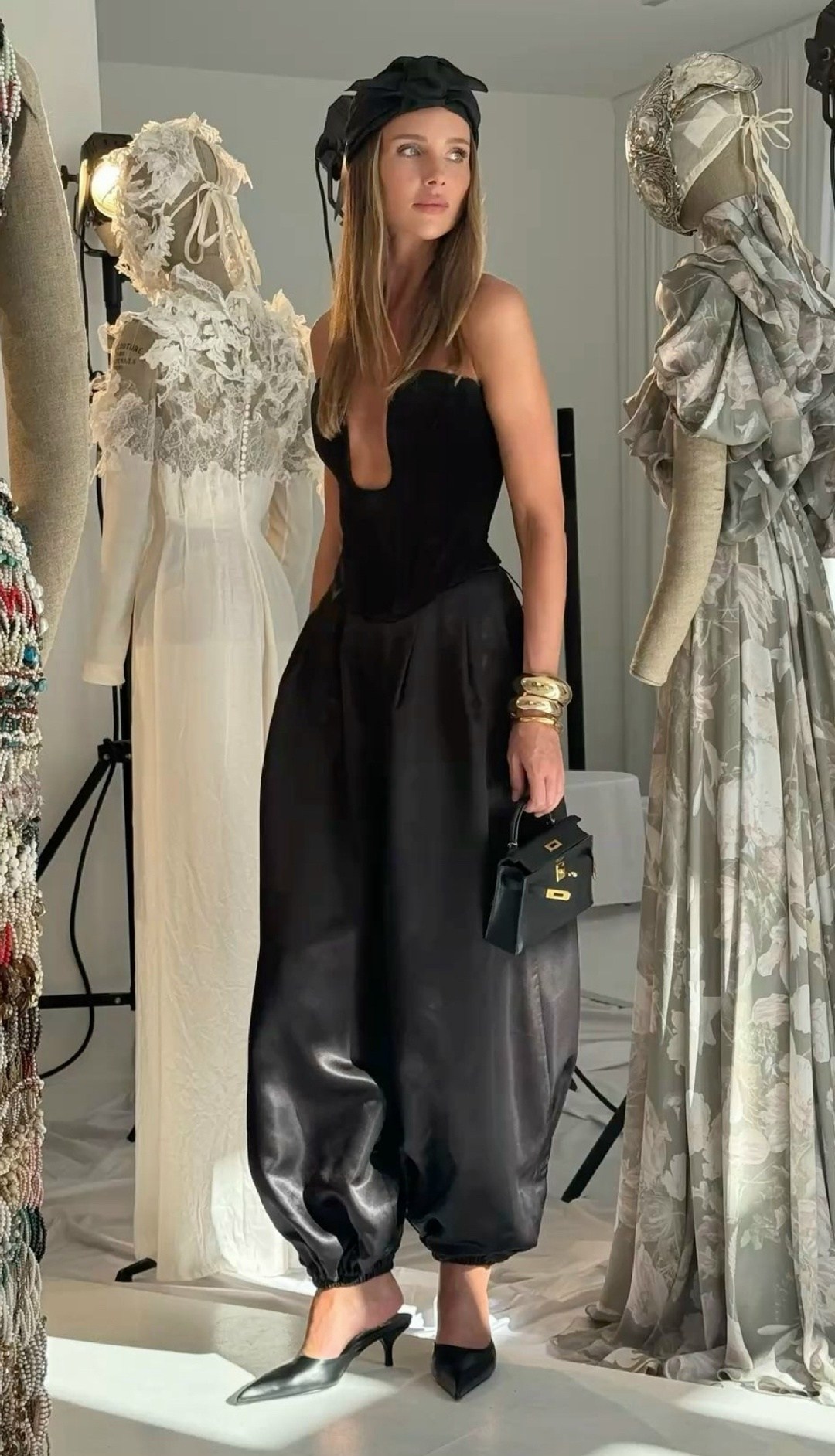 широкие брюки,костюм женский,брюки палаццо образы,