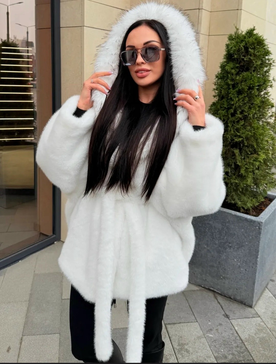 искусственная эко шуба укороченная с капюшоном wild vibe,шубка,белая шуба,шуба норковая белая,белая норковая шуба с капюшоном