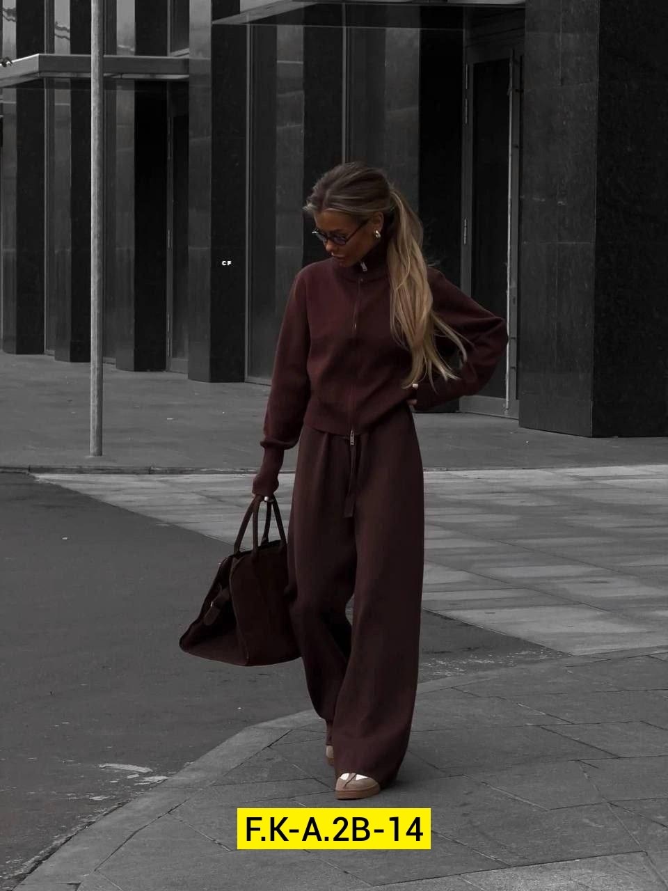 костюм женский,трикотажный костюм,костюм двойка,женский костюм на флисе,костюм женский стильный