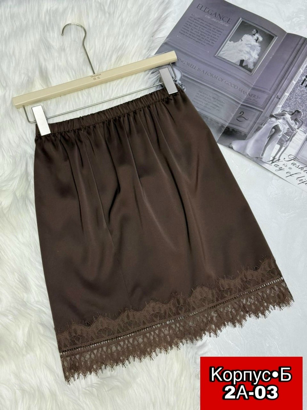 вязаные свитера,модели вязаных свитеров,свитер с v вырезом,трикотажный свитер,модный джемпер