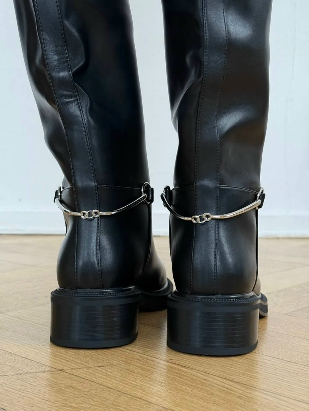 сапоги,женские сапоги,,сапоги модные,сапоги демисезонные