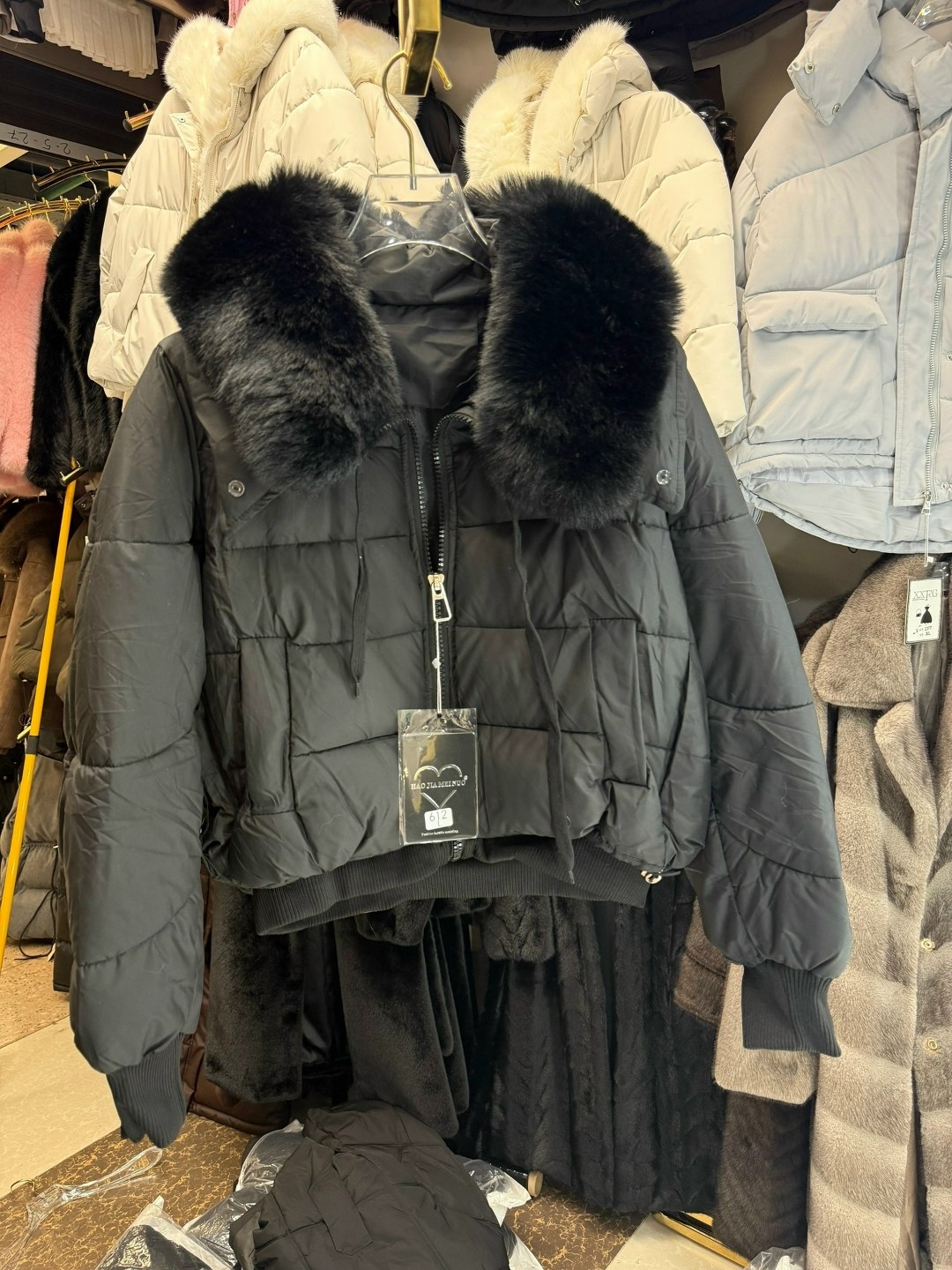 куртка женская зимняя,куртка с мехом,куртка с мехом женская,женская куртка,пуховик женский
