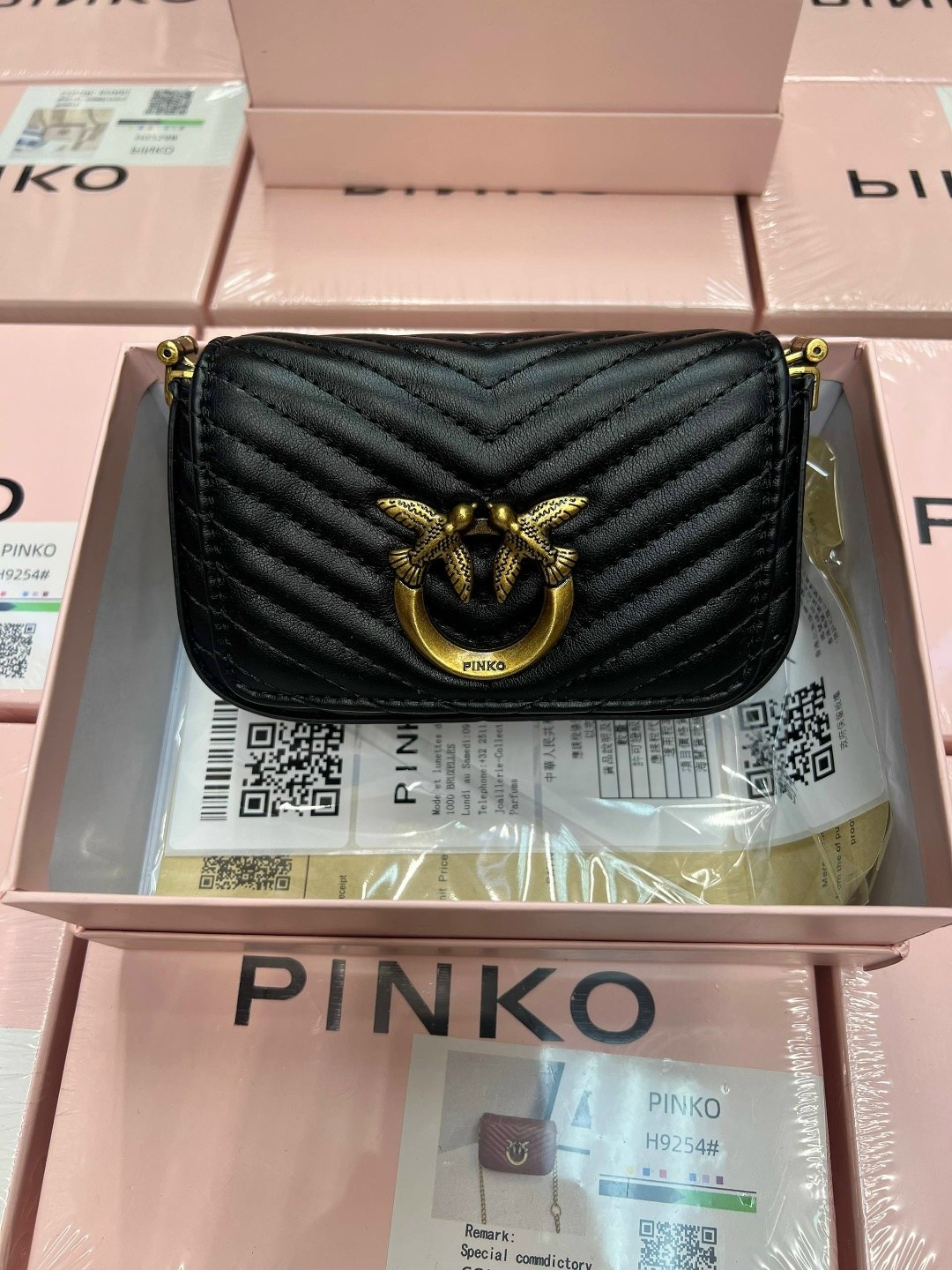 сумка pinko,сумка,женская сумка pinko,pinko сумка на плечо,сумка женская