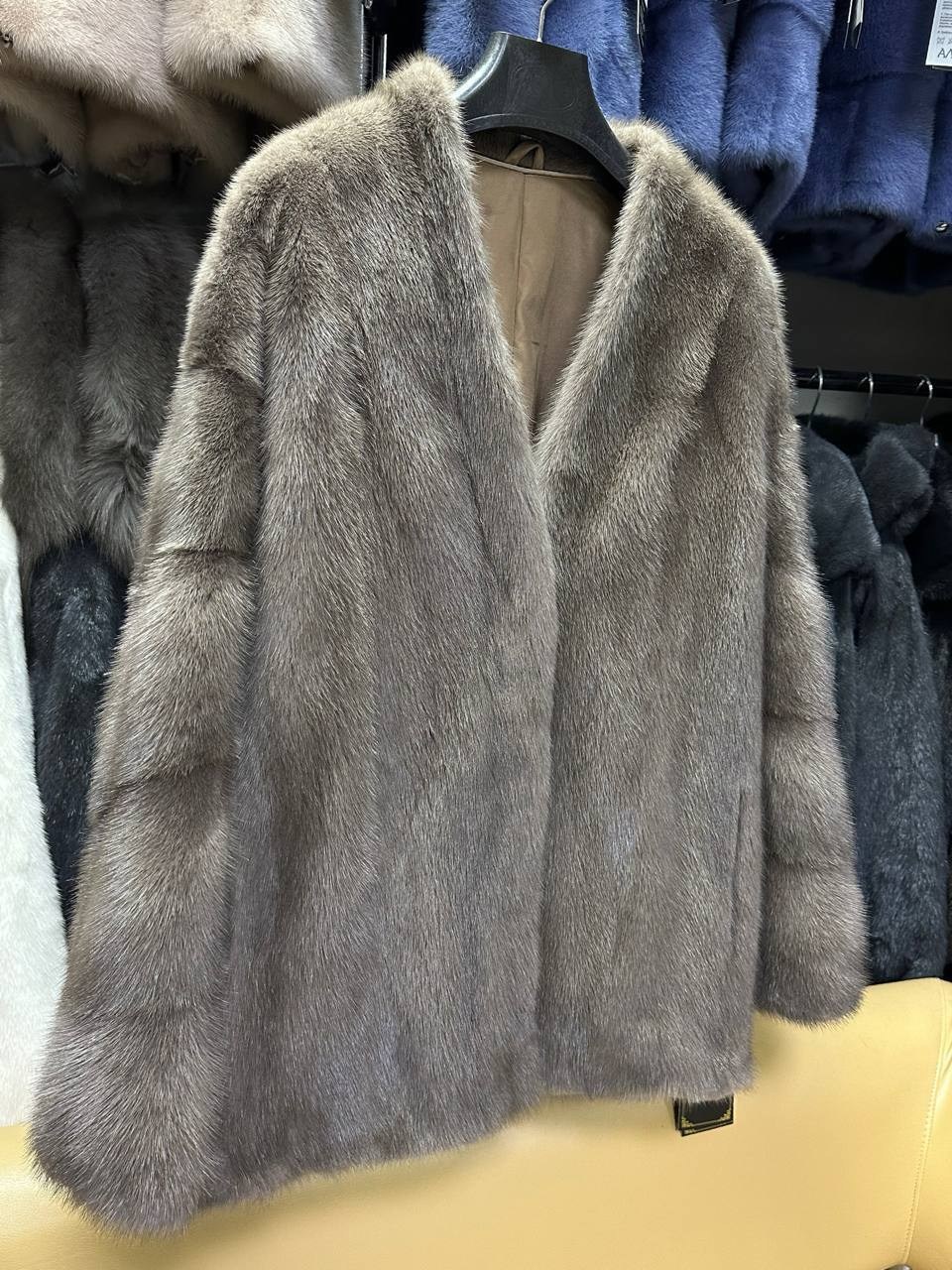 шуба,женская шуба,шубка,шуба искусственная,шуба норковая