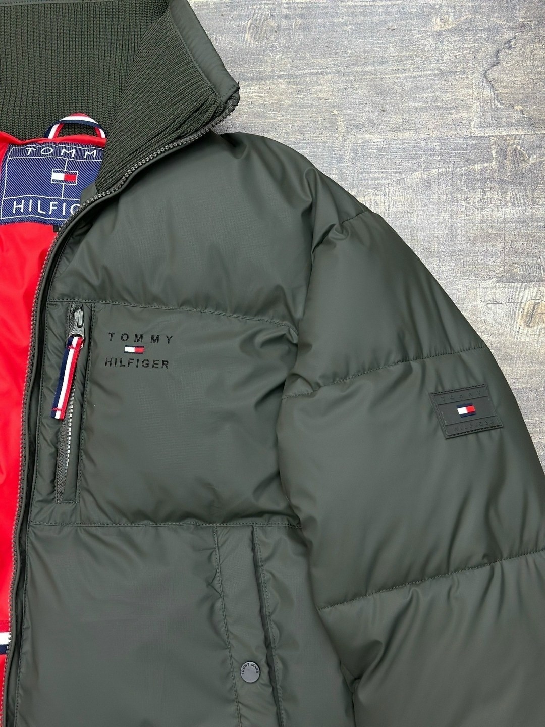 пуховик мужской tommy hilfiger,мужская куртка tommy hilfiger,пуховик tommy hilfiger мужской зеленый,зимняя куртка tommy hilfiger,куртка tommy hilfiger мужская зимняя