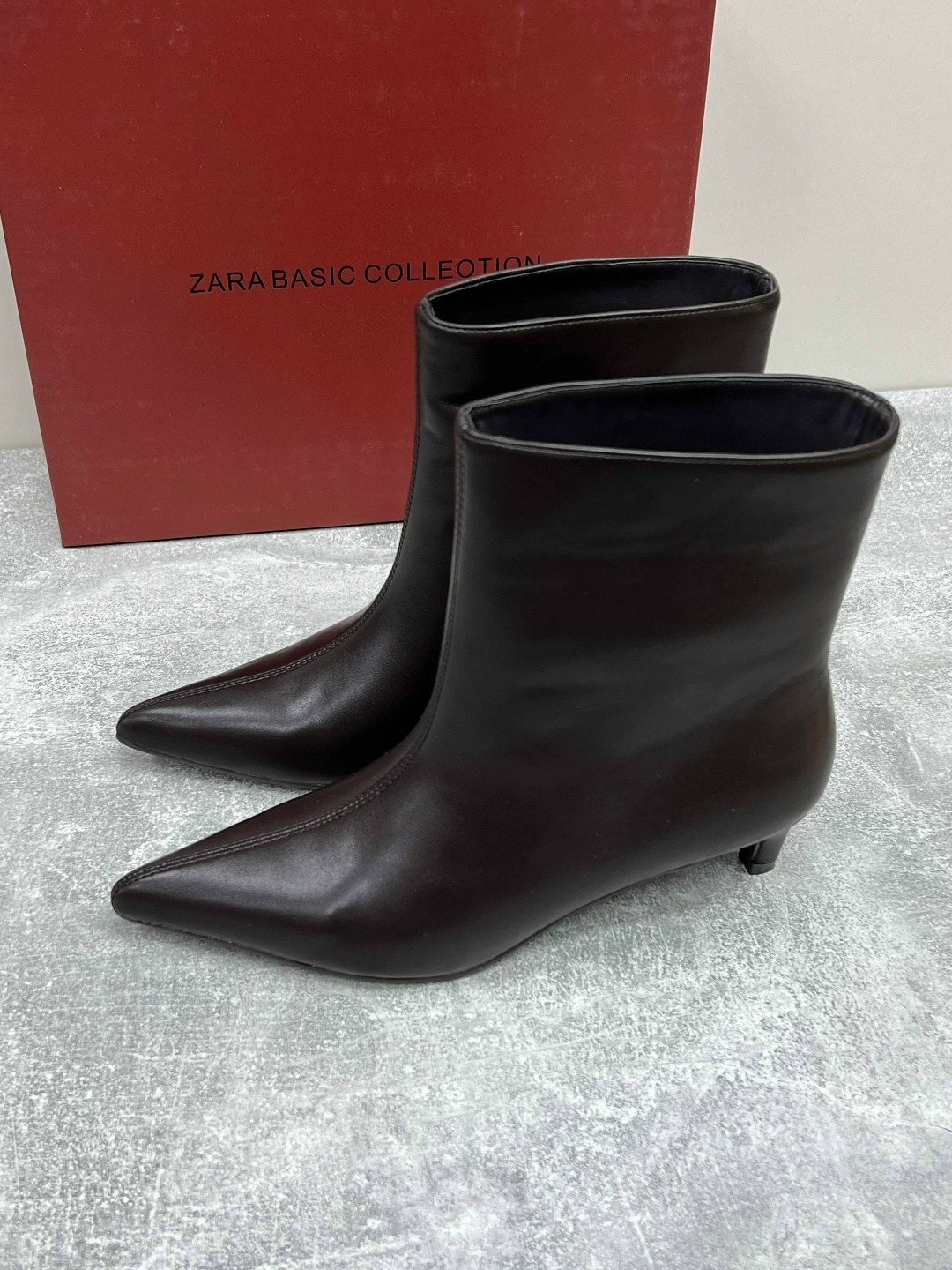 женские кожаные ботильоны с острым носком,ботильоны демисезонные остроносые на высоком каблуке bati 304308520,женские ботильоны с острым носком,женские ботильоны,