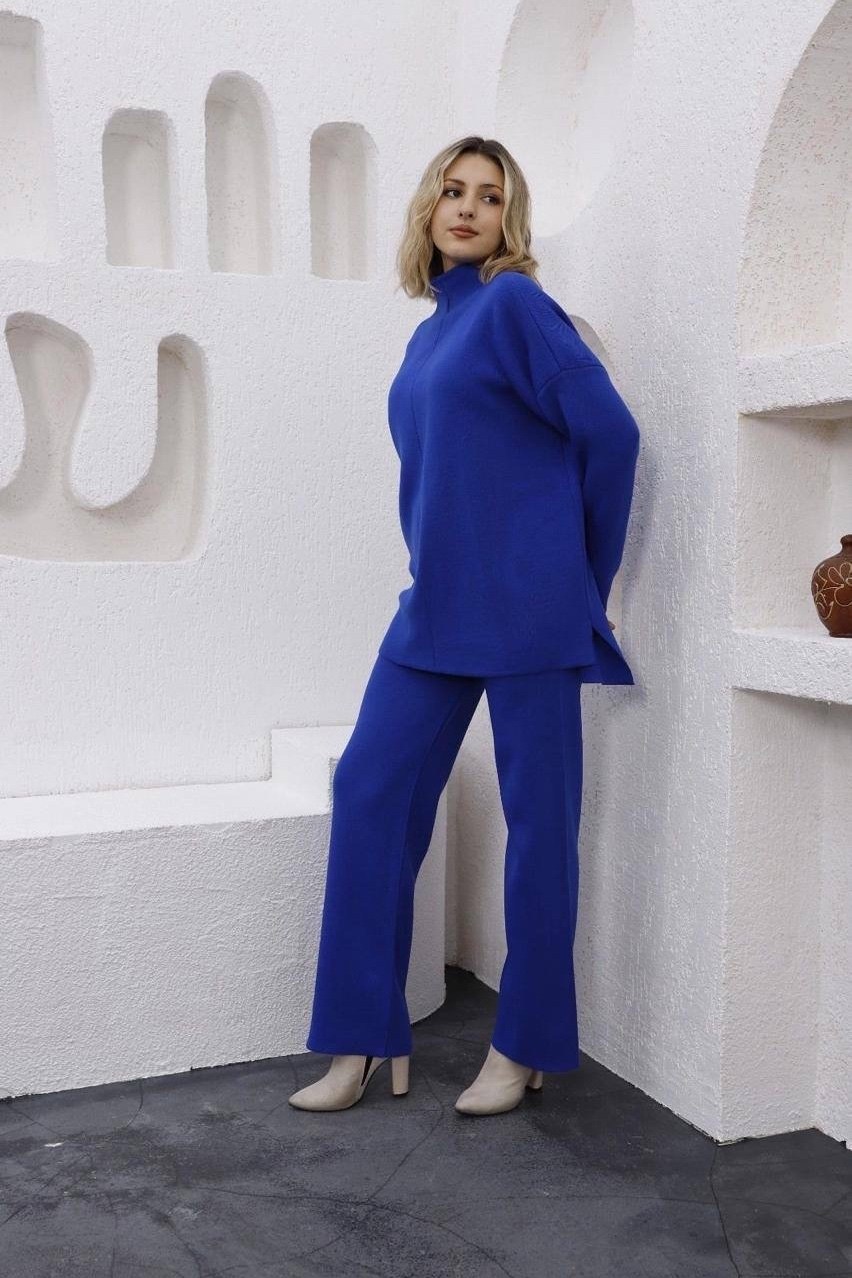 костюмы брючные,трикотажные костюмы,женский трикотажный костюм,салатовый брючный костюм женский,костюм женский