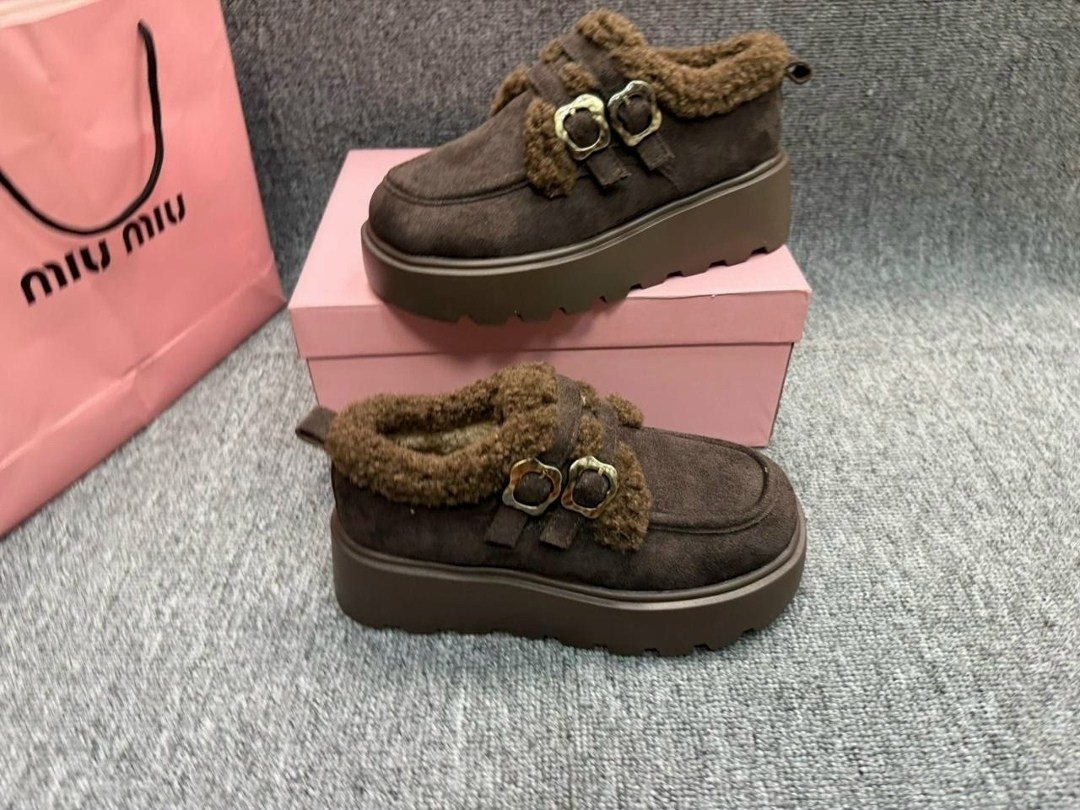 ,меховые замшевые туфли на плоской подошве на платформе,повседневная женская  лоферы с меховыми сабо на платформе круглым носком,женская ,зимняя женская