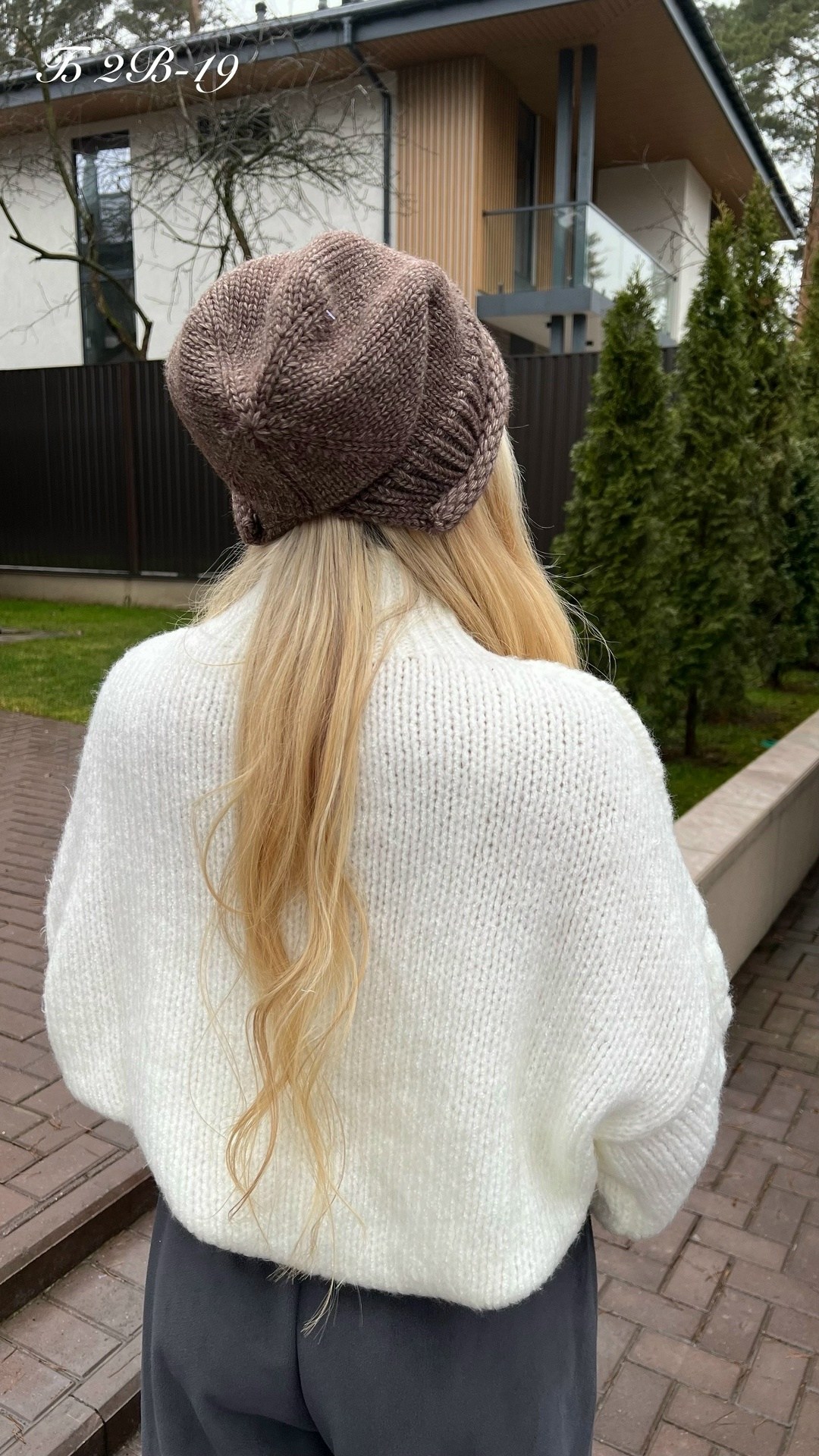 женский свитер,вязаные свитера женские,свитера вязаные,вязаный свитер оверсайз,джемпер молочный jetty 011820102