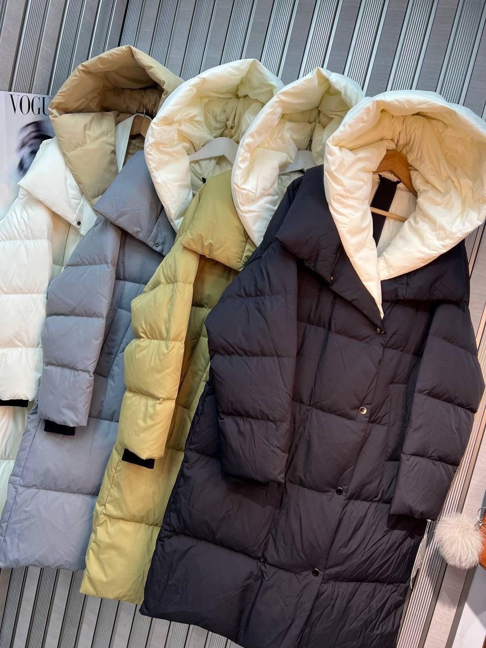 модные пуховики,женский пуховик,пуховик,женская зимняя куртка-пуховик с капюшоном,длинные пуховики