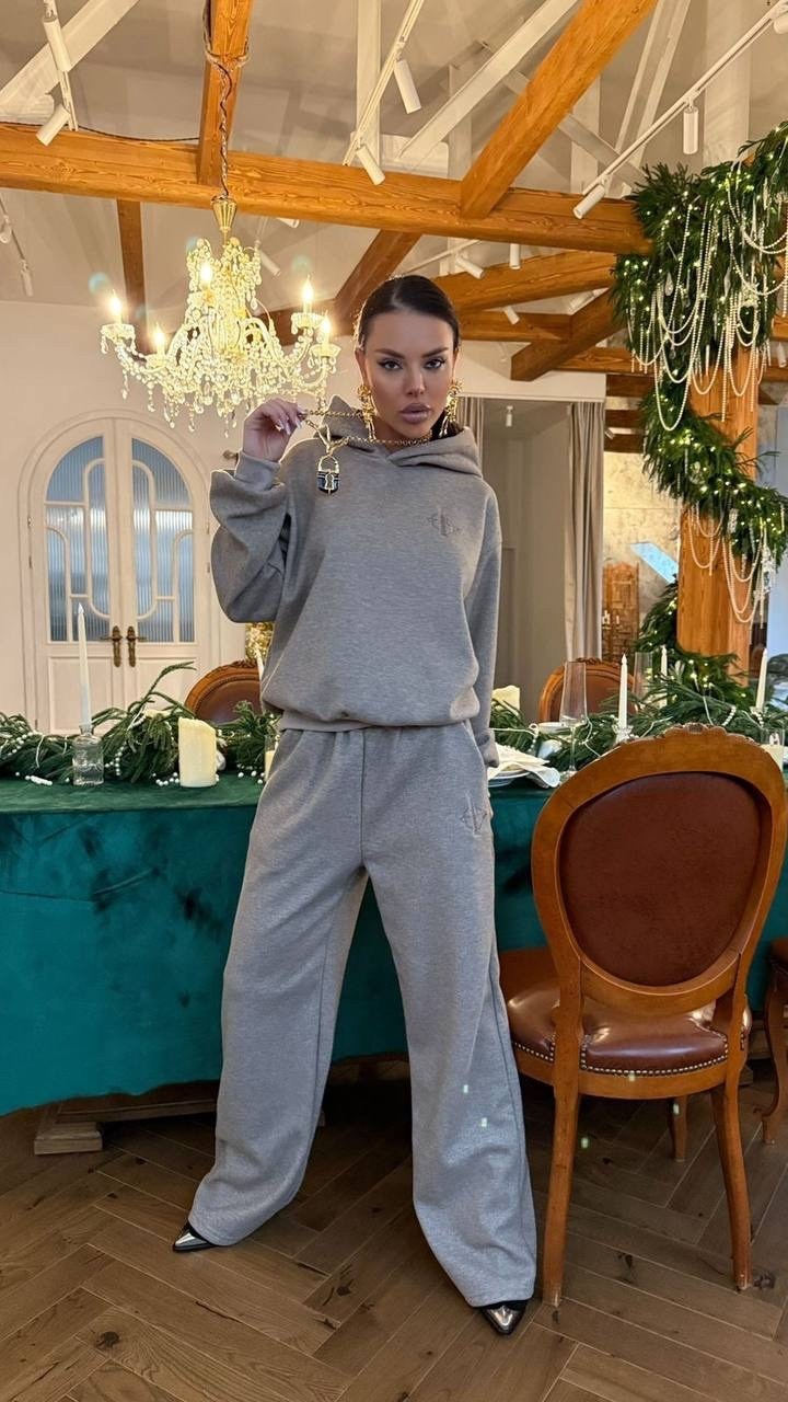 костюм спортивный,спортивный костюм женский,костюм на флисе,женский спортивный костюм на флисе,женский костюм