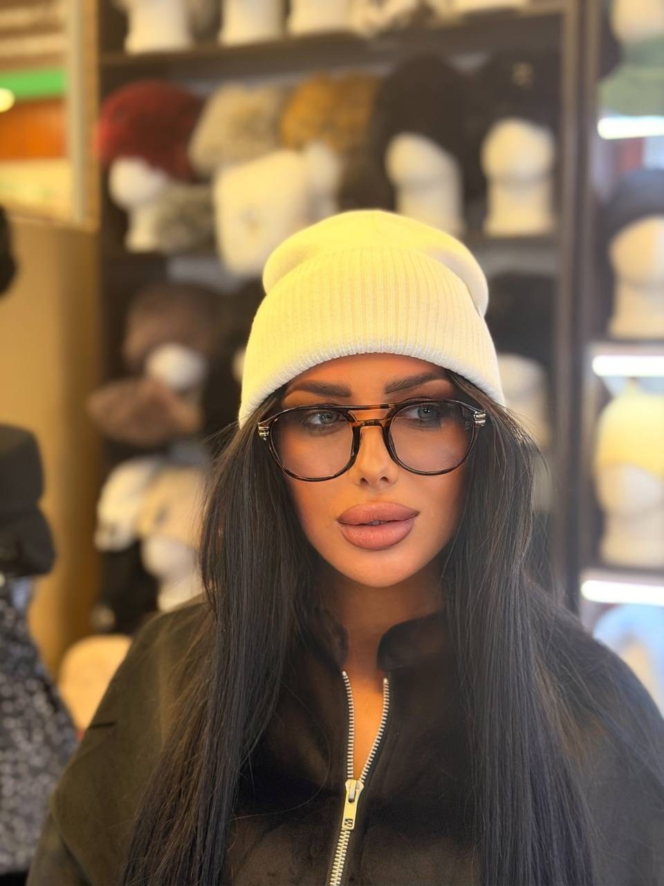 шапка женская,шапка бини,женская шапка бини,шапка вязаная,шапка для женщин