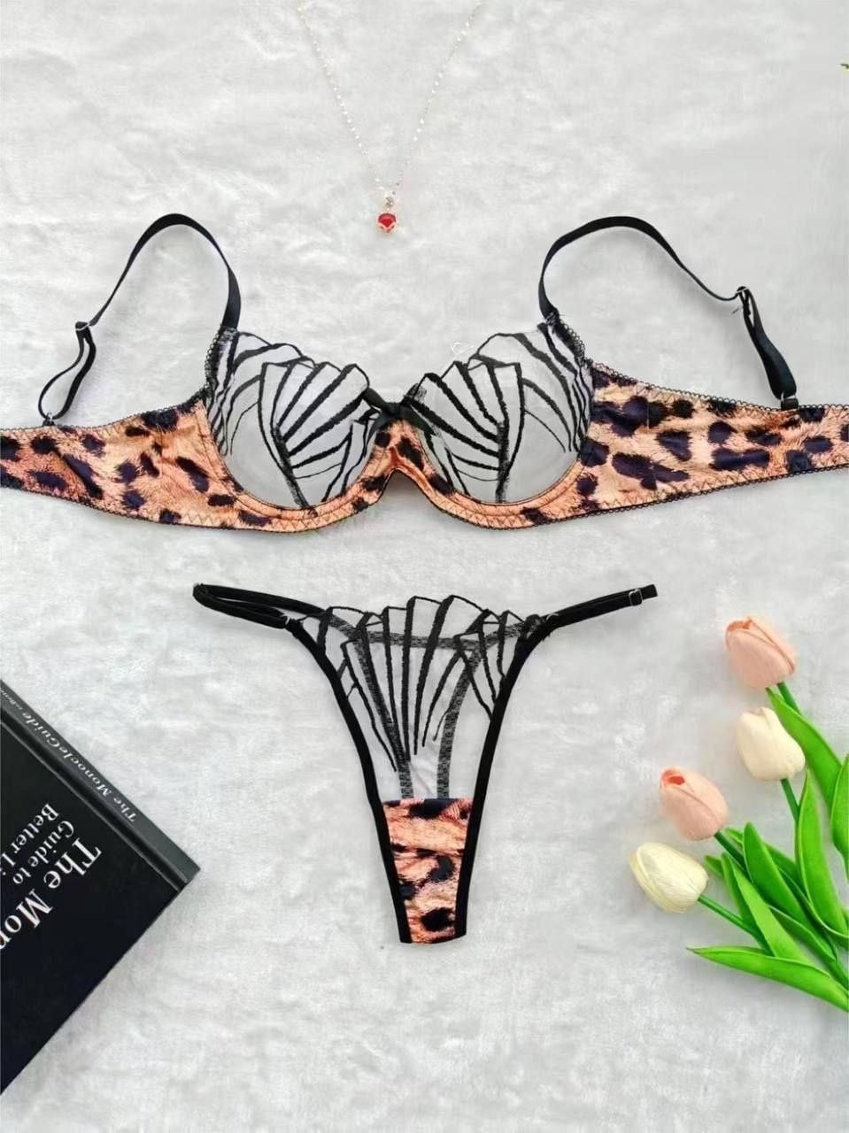 комплекты белье,девушка,купальник,комплект белья женский,женское нижнее белье