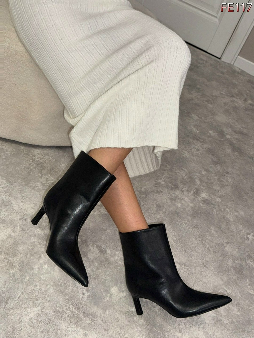 замшевые женские ботильоны с острым носком на,женские ботильоны с острым носком на тонком каблуке с молнией,женские ботильоны с острым носком,ботильоны на тонком низком каблуке с острым носком,женские