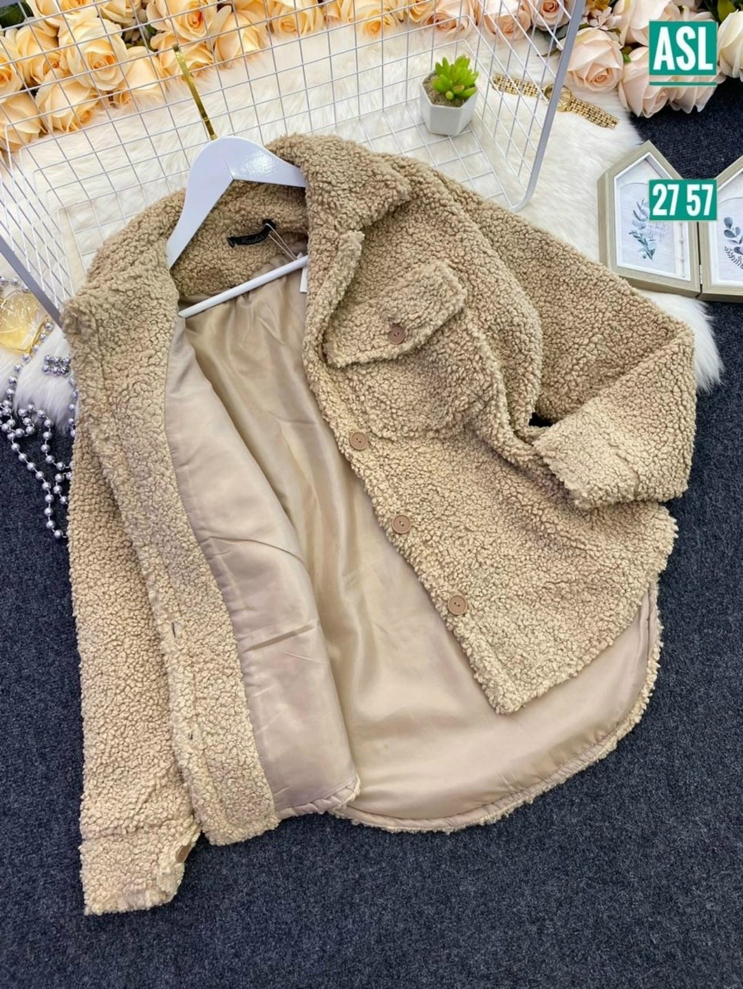 пальто барашек,куртка стильная,демисезонная куртка,куртка барашек,кофта теплая