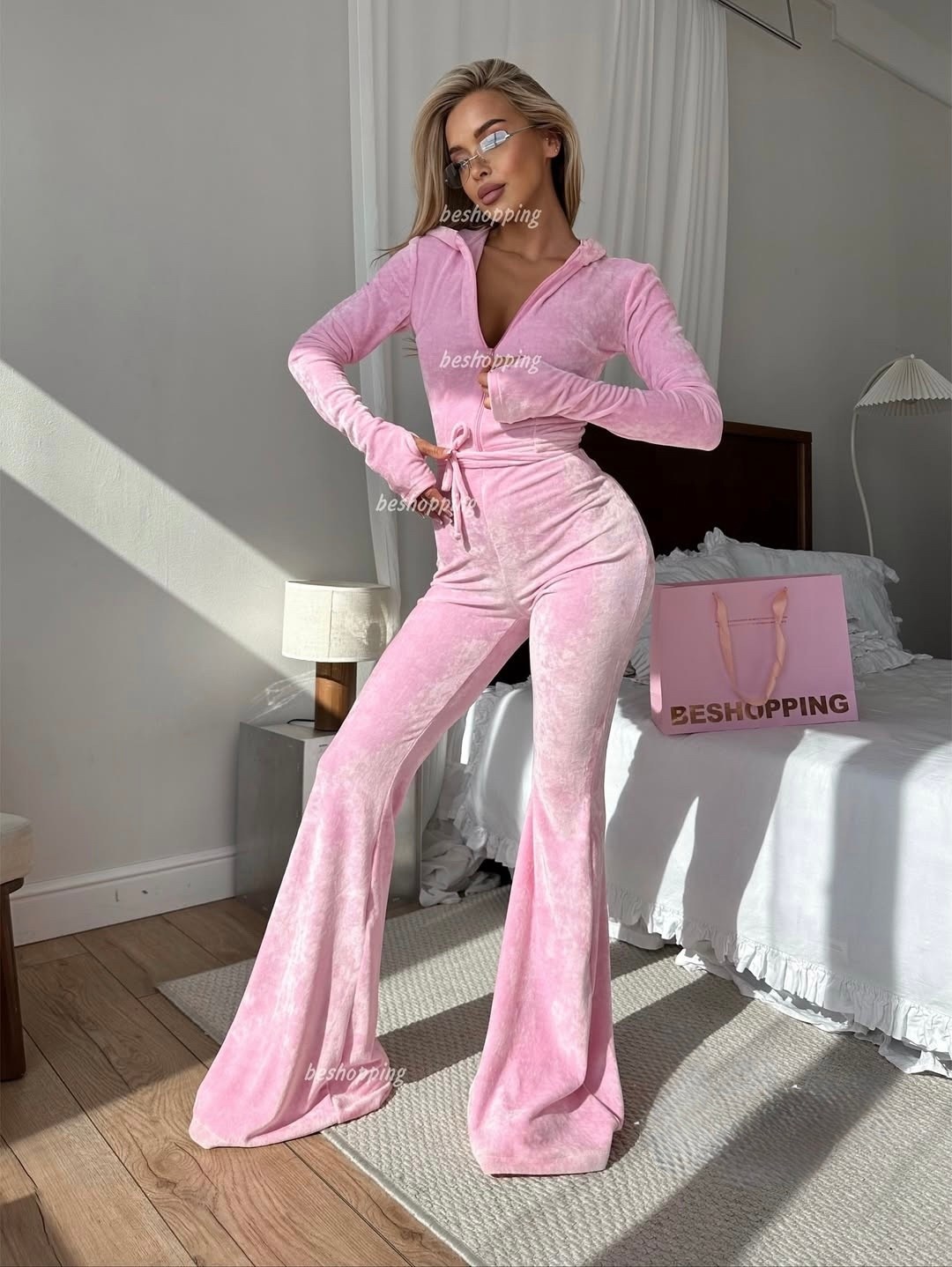 велюровый костюм,женский велюровый костюм,велюровый костюм спортивный,велюровый комбинезон,велюровый костюм розовый