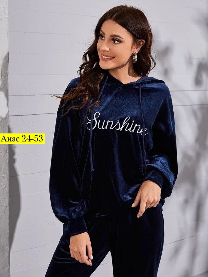 спортивный костюм из бархата женский,велюровый спортивный костюм женски,велюровый спортивный костюм,костюм женский велюровый,костюмы женские спортивные
