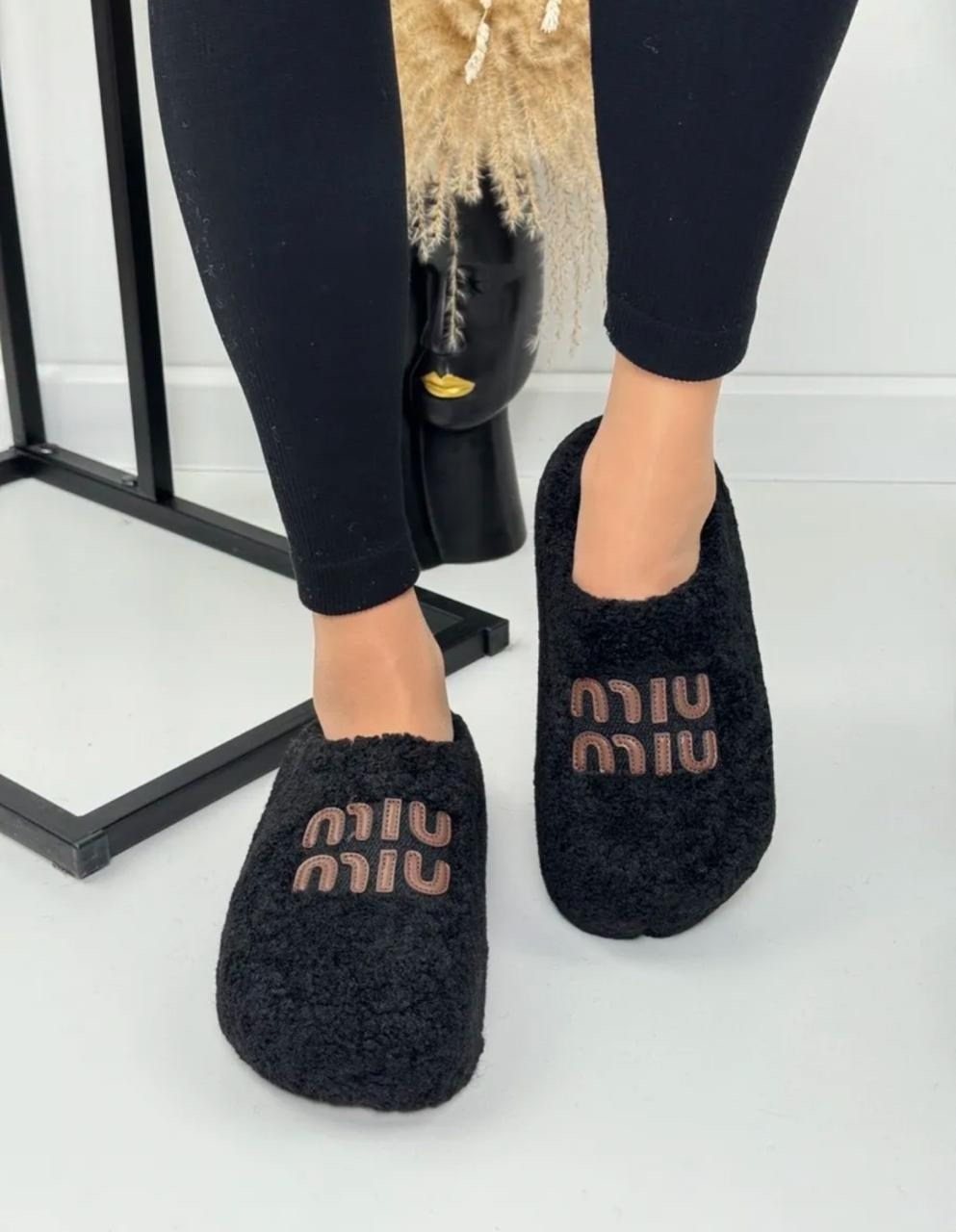 тапочки женские,,женские домашние тапочки,модные тапочки,тапочки домашние