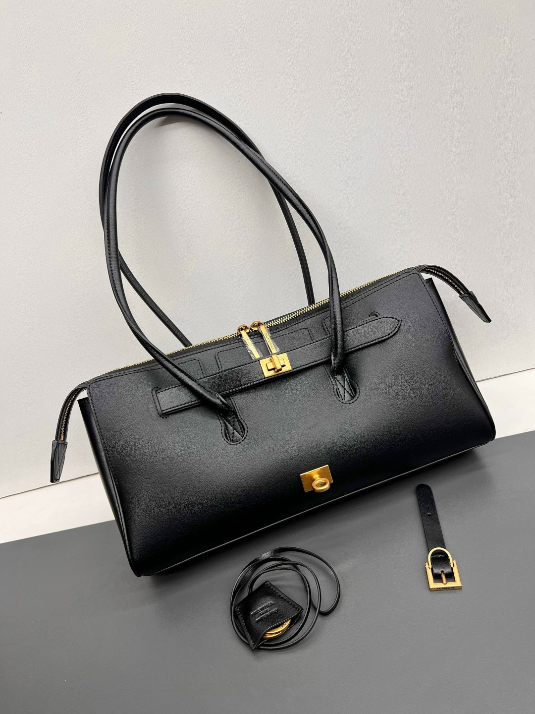 balenciaga сумка,сумка balenciaga из высококачественной эко кожи,сумка,сумка женская,сумка тоут через плечо большая в стиле balenciaga