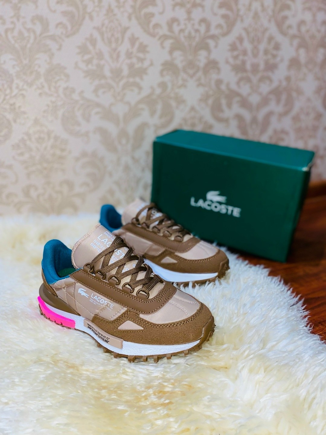 кроссовки lacoste,кроссовки женские lacoste elite active коричневый,кроссовки женские lacoste elite active спортивные дышащие,кроссовки для образа жизни женские низкие lacoste, цвет light brown/green,