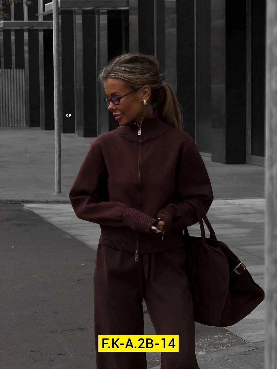 костюм женский,трикотажный костюм,костюм двойка,женский костюм на флисе,костюм женский стильный