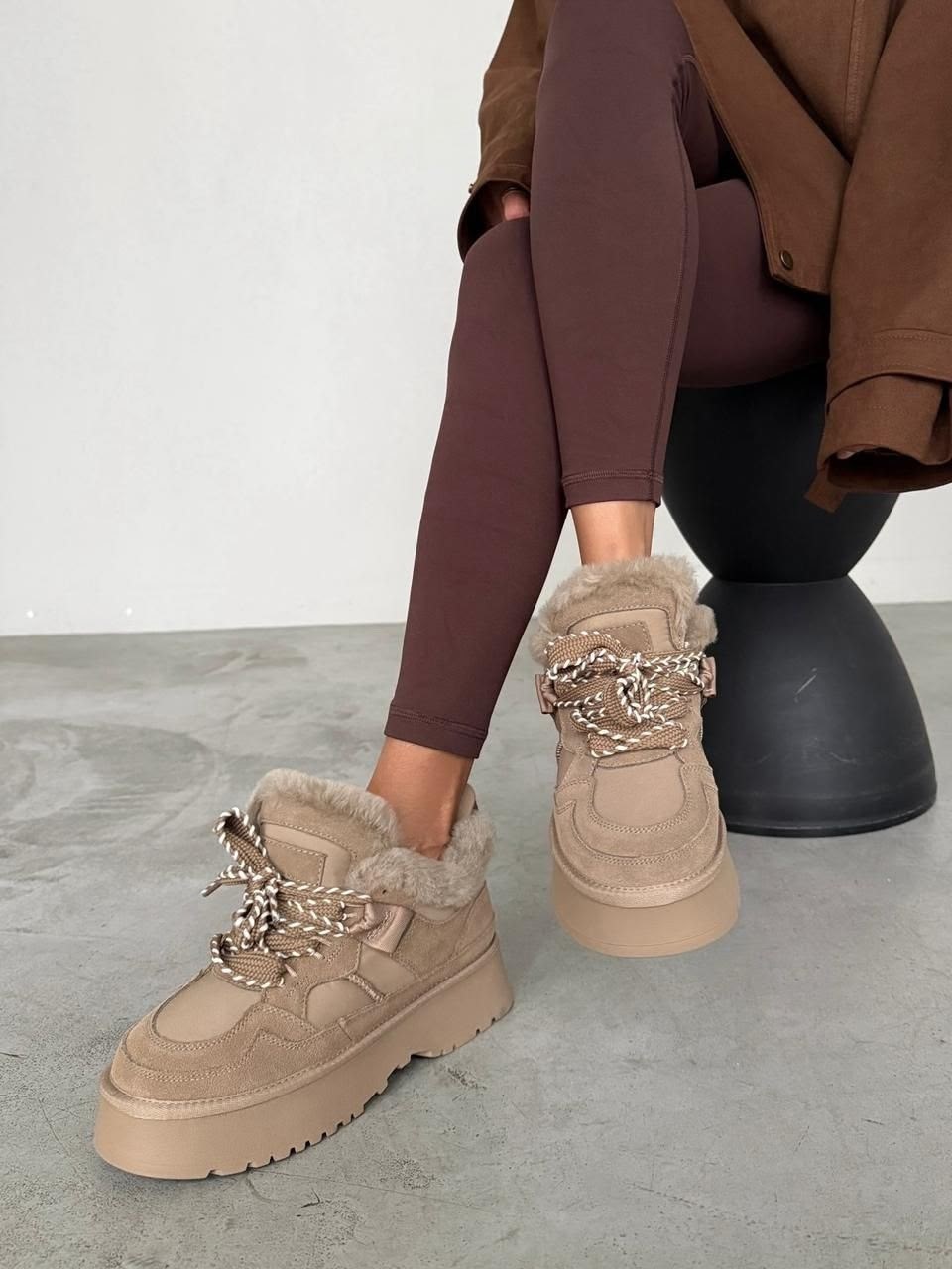 ,женские угги,женская , зимняя женская, зимняя