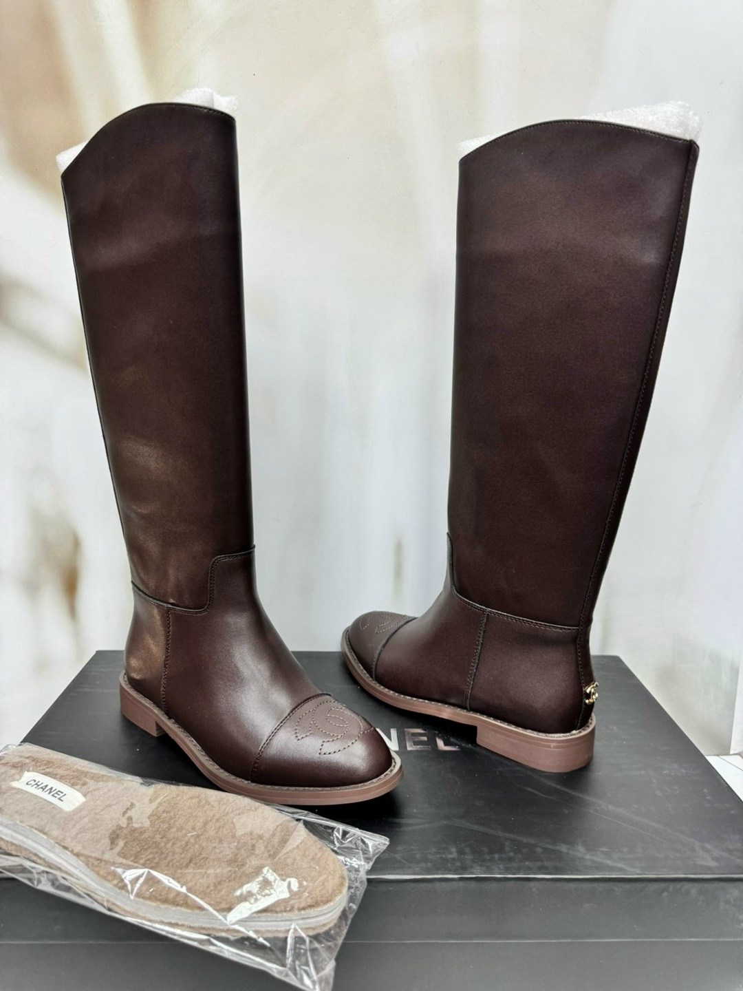 женские сапоги,сапоги гермес коричневые,жокейские сапоги эконика,,baldinini жокейские сапоги