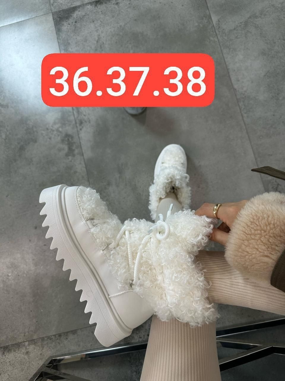 угги женские,,ботинки замш размеры 36-37-38-39 сезон зима,угги зимние, женская