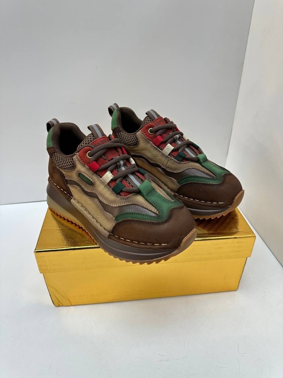 ,кроссовки женские gucci,кроссовки женские,кроссовки gucci женские реплика,кроссовки gucci